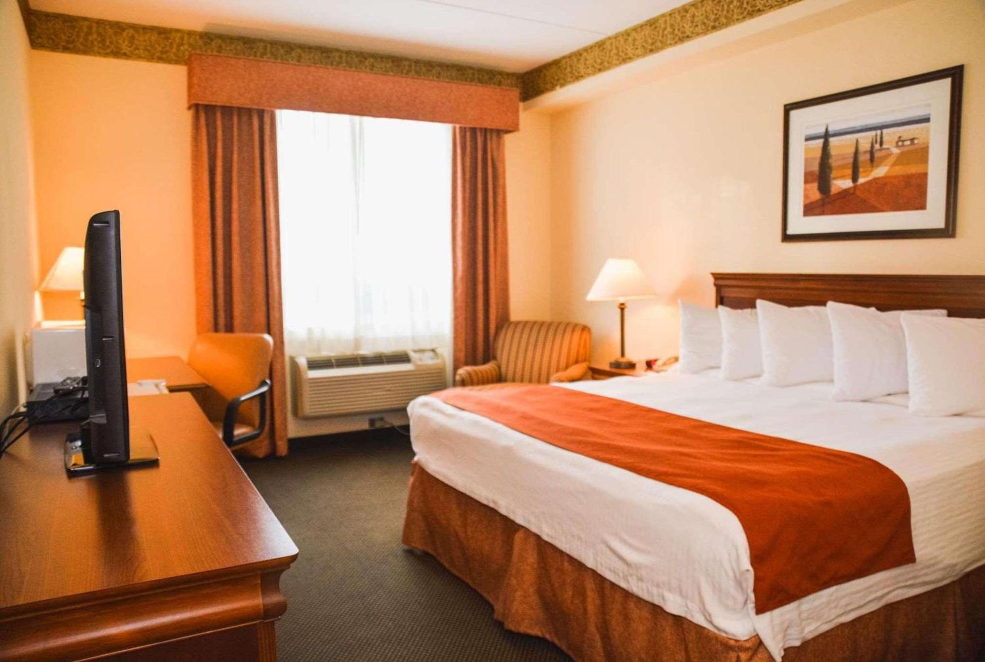 Country Inn & Suites By Radisson, London South, On Esterno foto